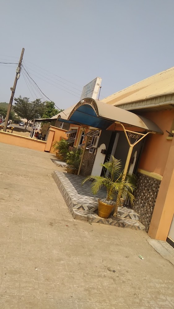 Elite Eatery And Lounge Restaurant photo 3